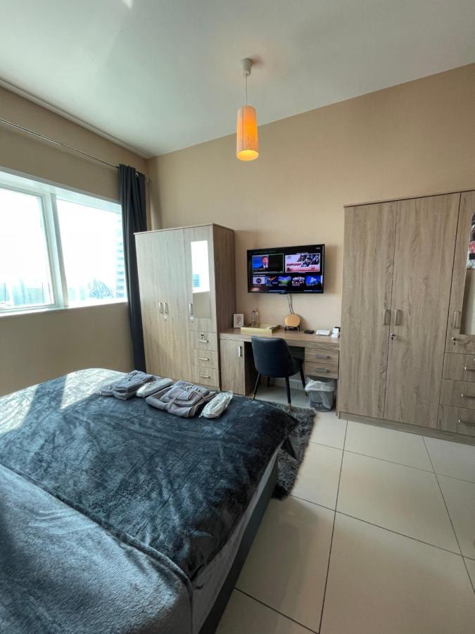 דירות Bright Luxury 2Br Aprt Dubai Marina With Balcony מראה חיצוני תמונה