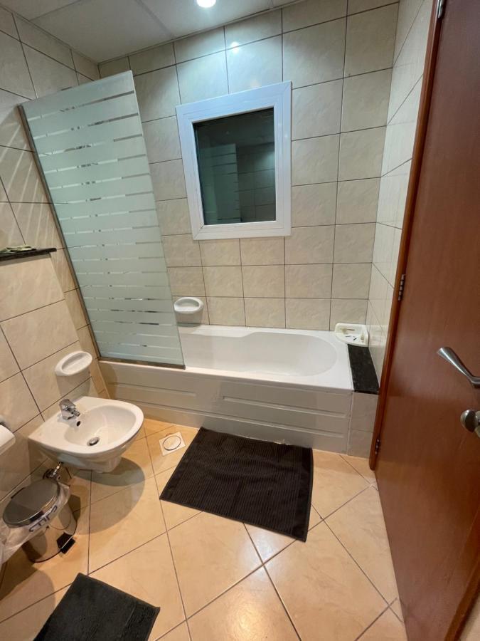 דירות Bright Luxury 2Br Aprt Dubai Marina With Balcony מראה חיצוני תמונה